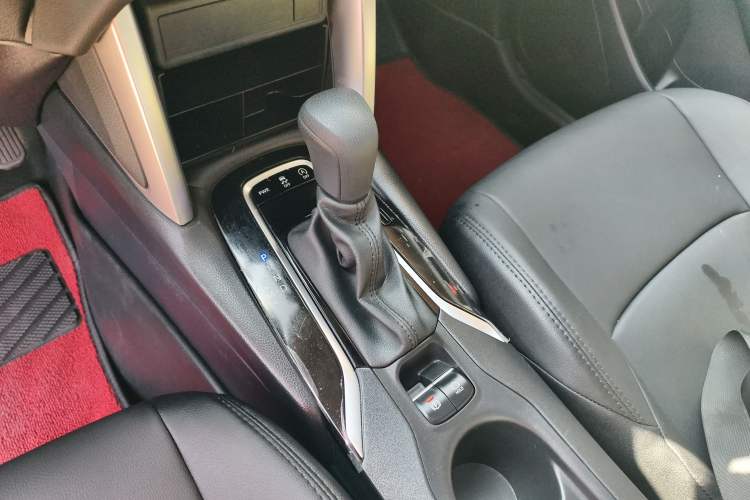 Used Toyota FRONTLANDER 2022 2.0L CVT Leading Edition