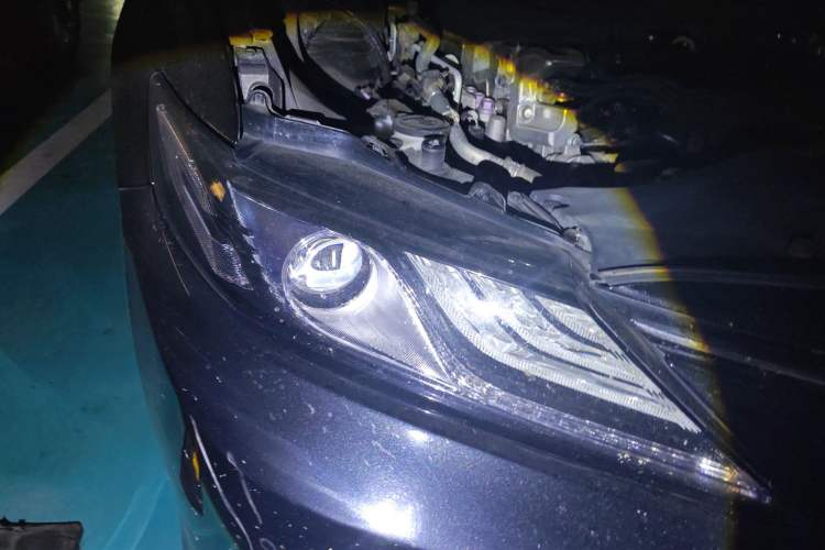 Used Toyota Camry 2021 2.5G Luxury Edition Right Front Headlight