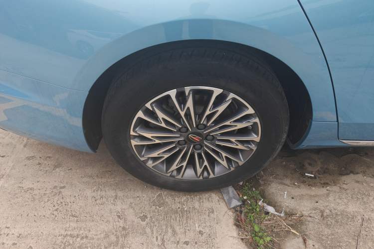 Used Hongqi H5 2023 2.0T Automatic Smart Connect Flagship Edition
