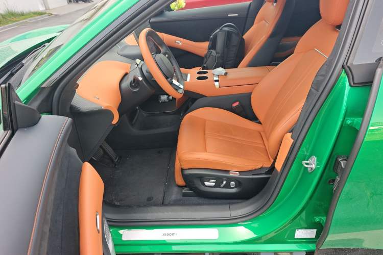 Used Xiaomi Auto YU7 2025 Ultra-Long Range High-Performance All-Wheel-Drive Max Edition
