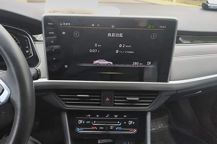 Used Volkswagen Bora 2023 280TSI DSG Prestige Edition Audio And AC Panel