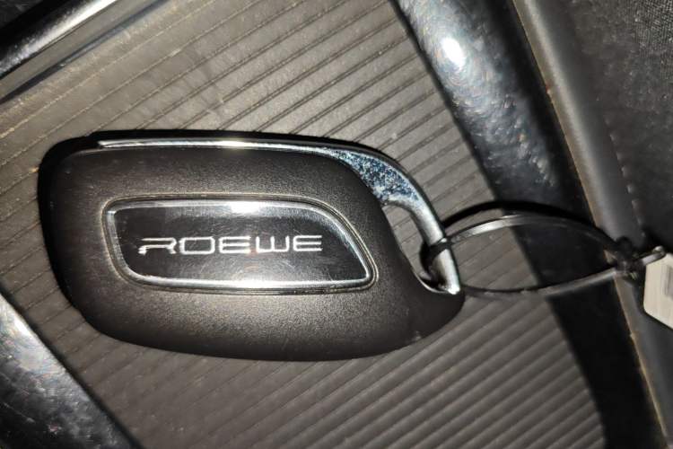 Used Roewe RX3 2020 1.6L CVT 4G Connected Ultra-Cool Flagship Edition
