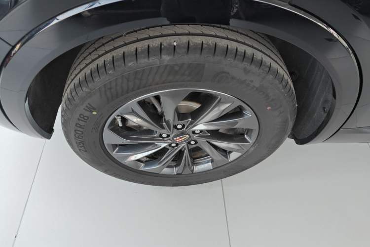 Used Hongqi HS5 2023 2.0T Qixiang Pro Edition
