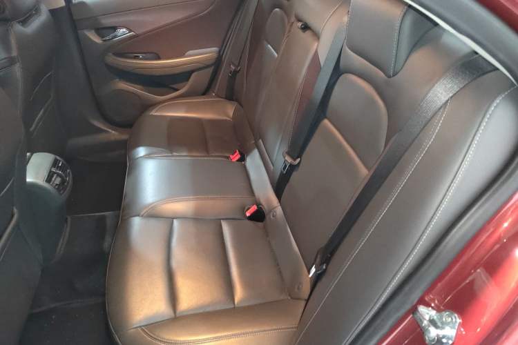 Used Chevrolet Malibu 2018 530T Automatic Luxury Edition Left Rear Seat