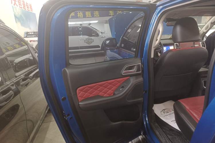 Used Great Wall Poer 2020 2.0T Off-Road Edition Automatic Diesel 4x4 High-End Version GW4D20M
