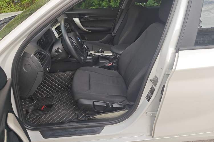 Used BMW 1 Series (Import) 2018 118i Leading Model
