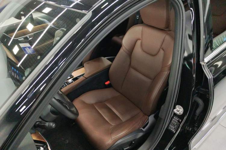 Used Volvo S90 2024 B5 Zhiyi Luxury Edition Left Front Seat