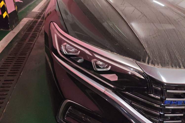 Used Volkswagen Passat New Energy 2023 430 PHEV Hybrid Luxury Edition Right Front Headlight