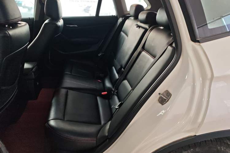 Used BMW X1 2015 sDrive18i Fashion Upgrade Edition
