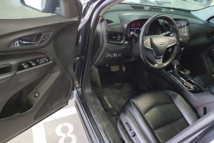 Used Chevrolet Equinox 2022 535T YuJie Edition
