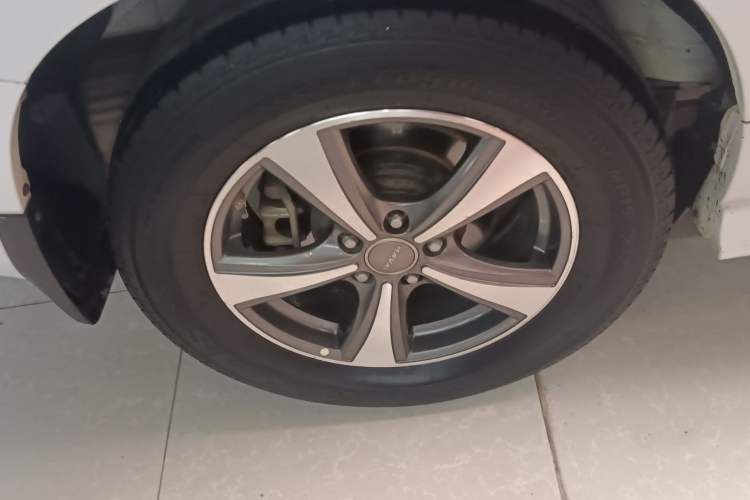 Used Haval H6 2016 Upgraded Model 1.5T Automatic Two-Wheel Drive Elite Version
