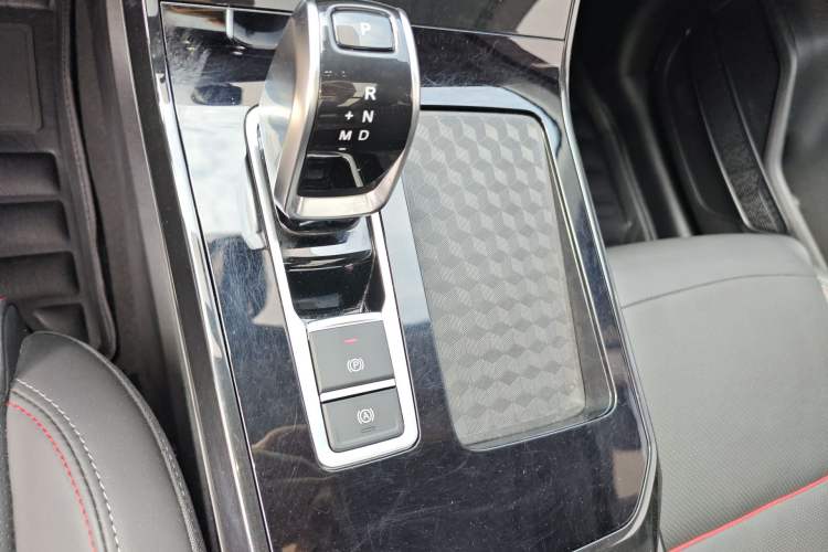 Used Chery Tiggo 7 2023 Supercharged Edition 1.5T CVT Super Warrior Gear Lever