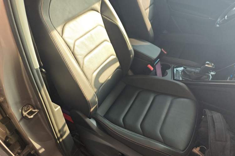 Used Volkswagen Tayron 2020 280TSI Two-Wheel Drive Luxury Connect Edition