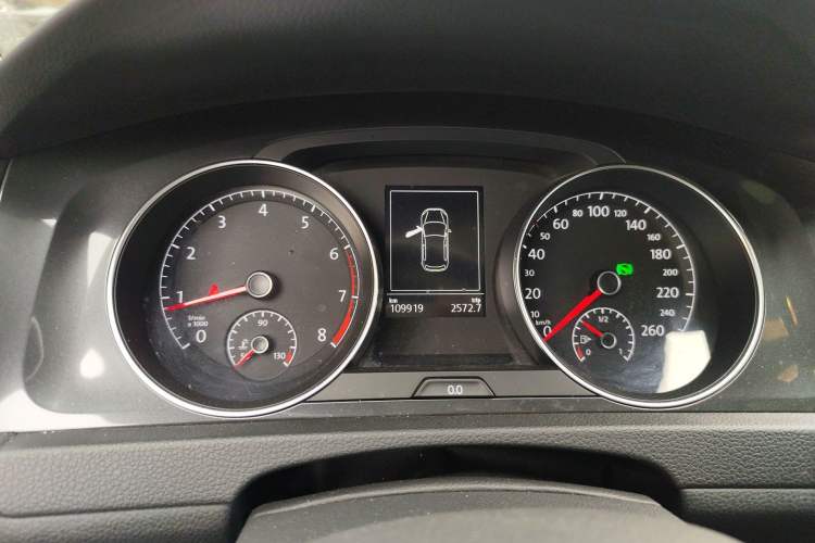 Used Volkswagen Golf 2017 230TSI Automatic Luxury Million-Vehicle Commemorative Edition