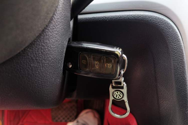 Used Volkswagen Passat 2011 1.8TSI Automatic Prestige Edition Vehicle Key