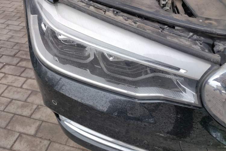 Used BMW 5 Series 2020 530Li Luxury Edition Premium Package Right Front Headlight