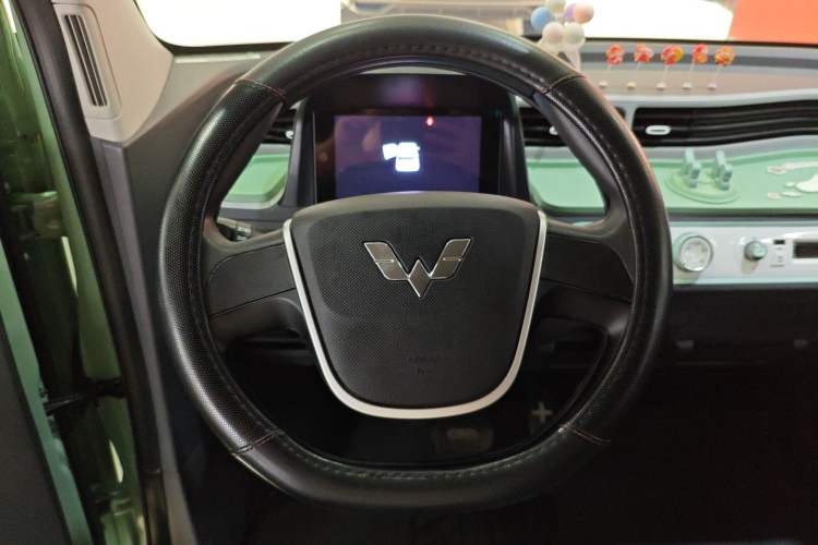 Used Wuling Hongguang MINIEV 2022 Macaron Premium Model – Lithium Iron Phosphate