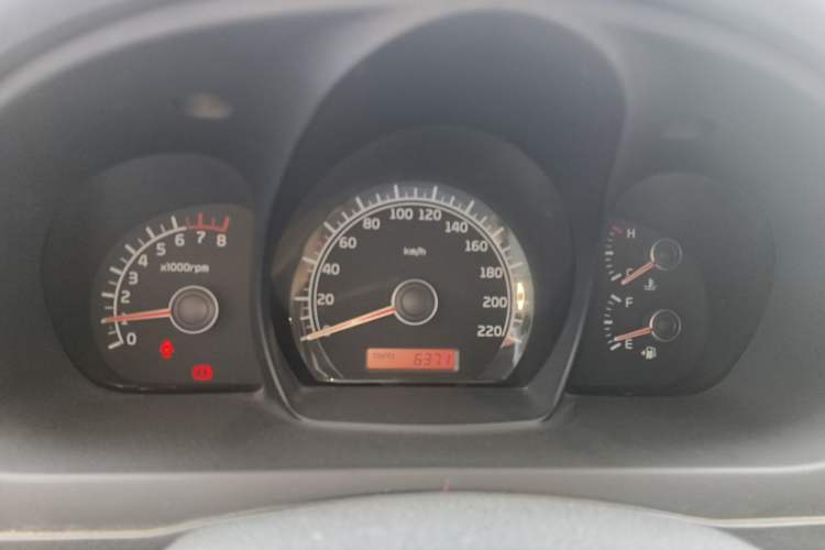 Used Kia Cerato 2012 1.6L MT GL Instrument Cluster