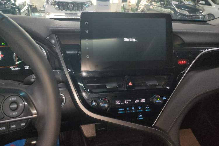 Used Toyota Camry 2021 2.5G Luxury Edition