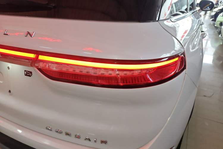 Used Lincoln Corsair 2021 2.0T Two-Wheel Drive Deluxe Edition Exterior 3