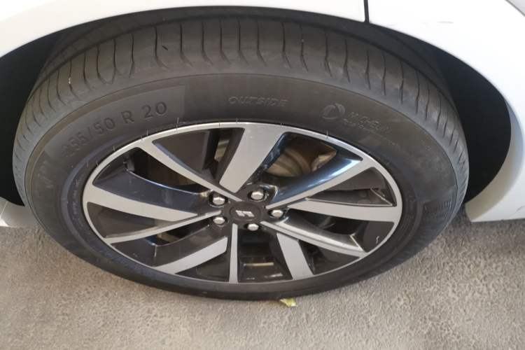 Used Li Auto L7 2023 Pro Model
