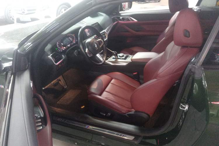 Used BMW 4 Series 2022 430i Convertible M Sport Night Edition Package Left Front Seat