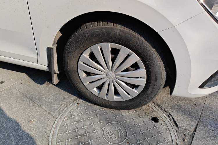 Used Volkswagen Santana 2016 1.4L Manual Fashion Edition