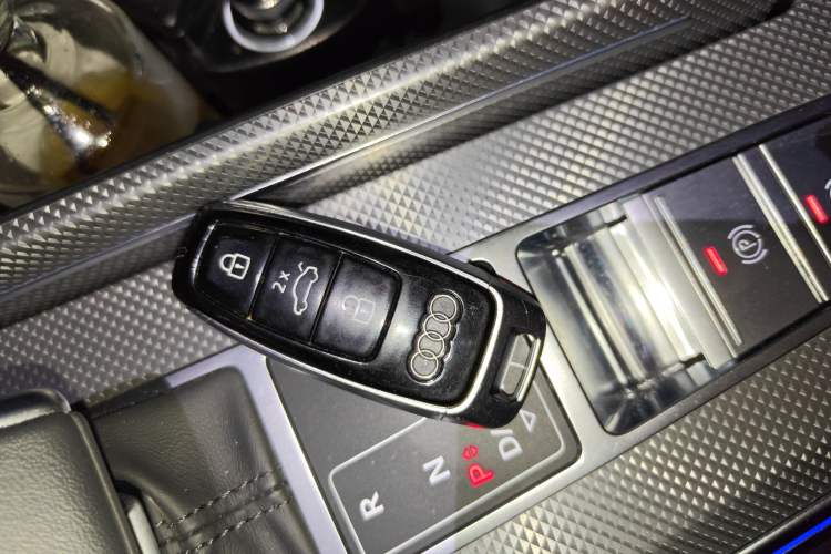 Used Audi A6L 2023 Revised 45 TFSI Prestige Dynamic Edition
