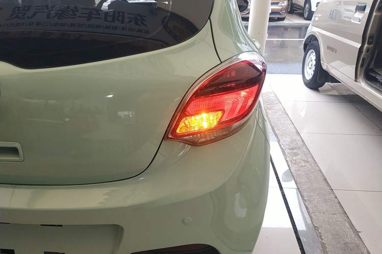 Used CHANGAN OSHAN Benni E-Star 2021 National Edition Colorful Version Lithium Iron Phosphate (31.95 kWh)