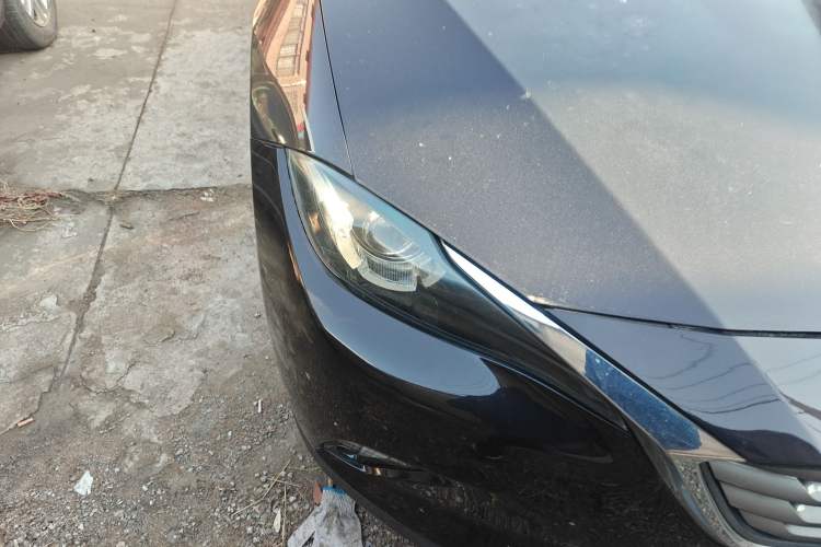 Used Mazda CX-4 2018 2.0L Automatic Two-Wheel Drive Blue Sky Premium Upgrade Version China VI Standard
