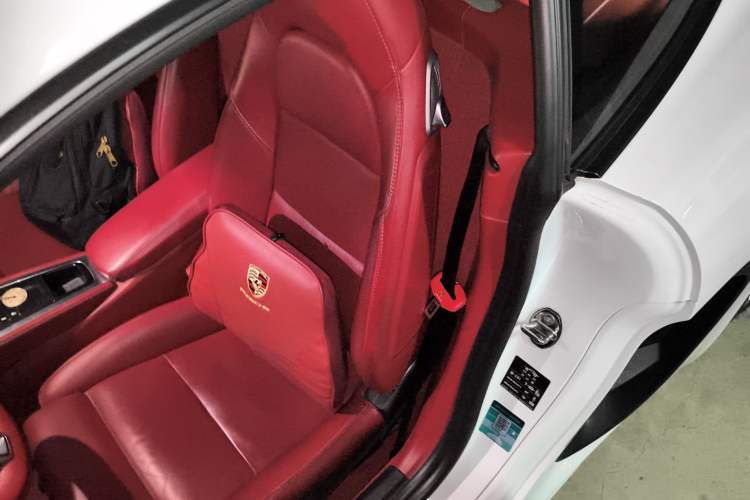 Used Porsche 718 2016 Cayman 2.0T