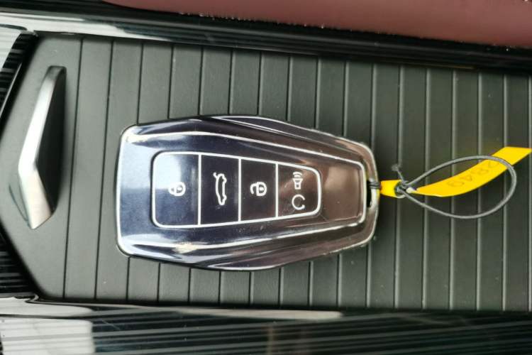 Used Geely Auto Monjaro L 2024 2.0TD High-Power Automatic Two-Wheel Drive Yunqi Version
