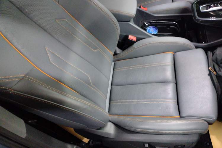 Used Audi Q4 e-tron 2023 40 e-tron Boundary Edition Right Front Seat