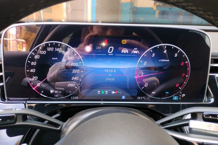 Used Mercedes-Benz E-Class 2024 E 300 L Luxury Model
