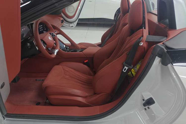 Used MG Cyberster 2024 580 km Ultra-Long Range Version