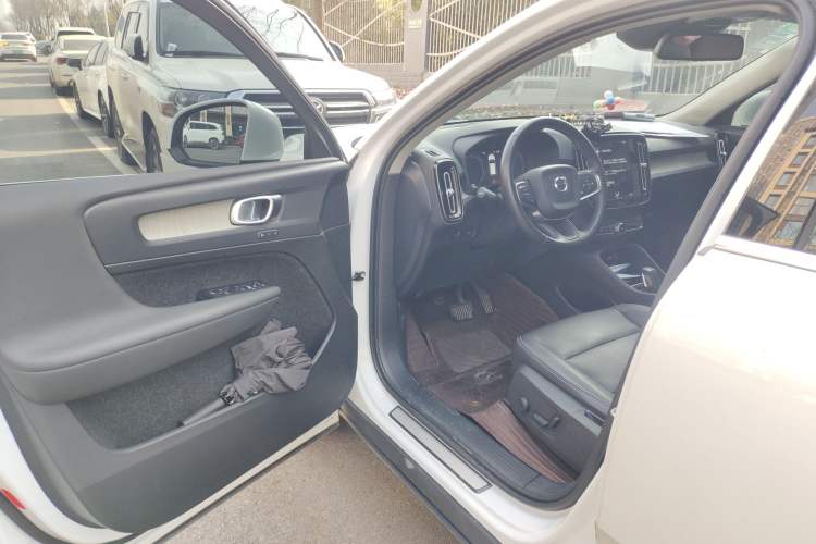 Used Volvo XC40 2020 T3 Zhiyuan Luxury Edition
