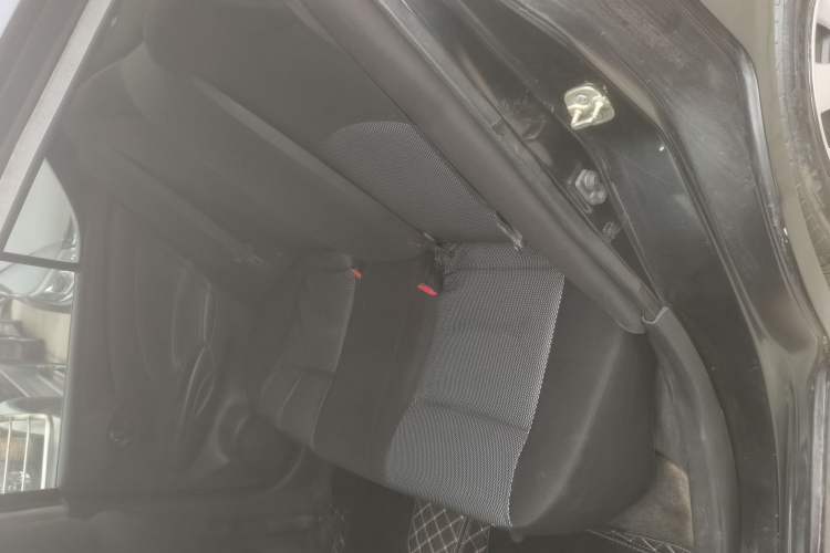 Used Nissan Sunny 2014 1.5XE Manual Elite Edition Left Rear Seat