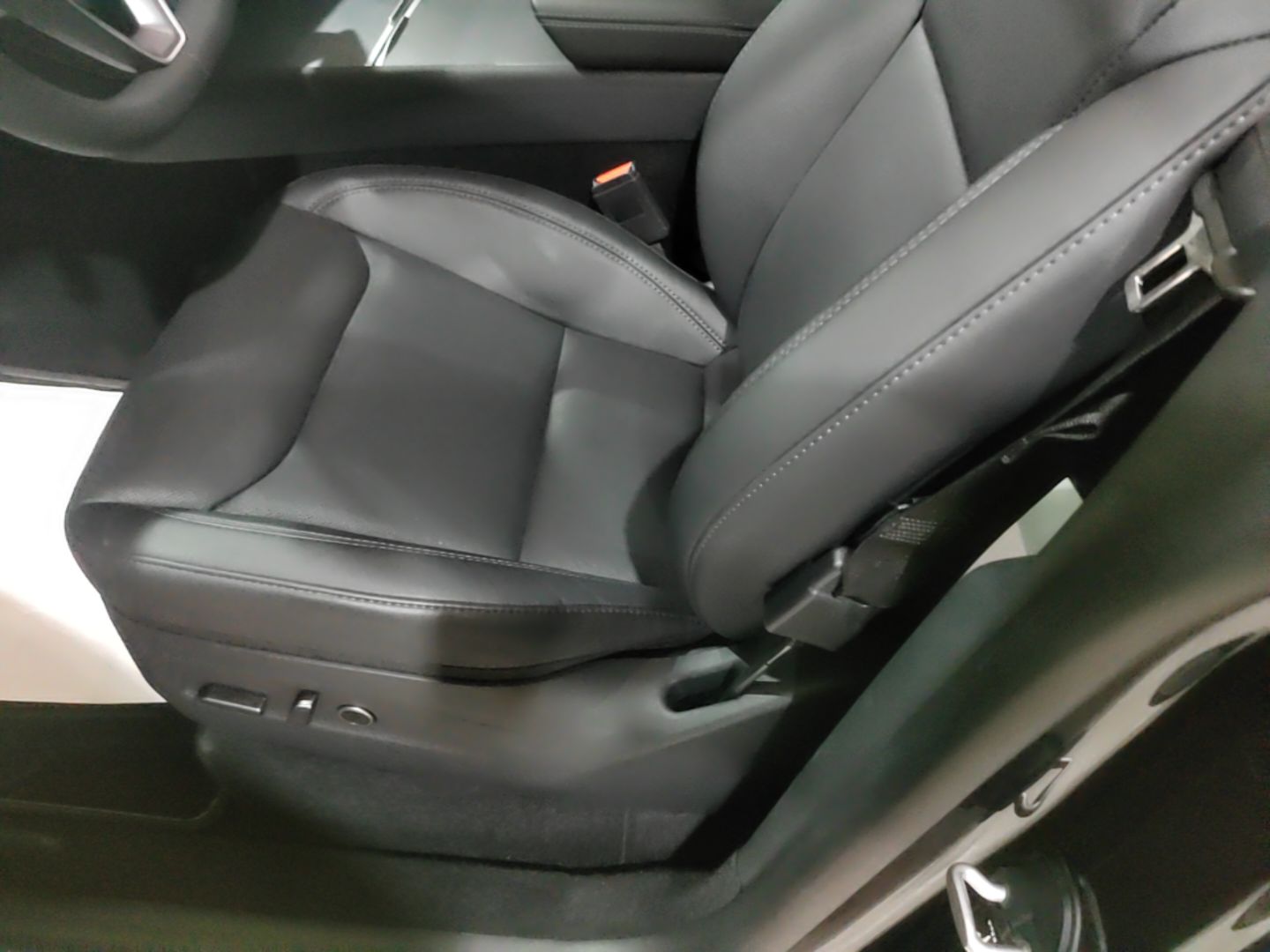 Vordere Reihe im Auto