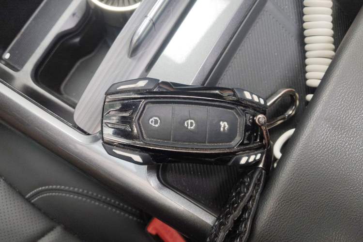 Used Geely Galaxy L6 2024 125km PLUS Dragon Edition
