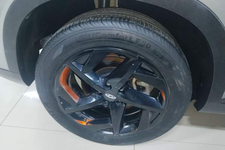 Used Chery OMODA 2022 1.6 TGDI DCT High-Dimensional Version Right Rear Wheel Hub