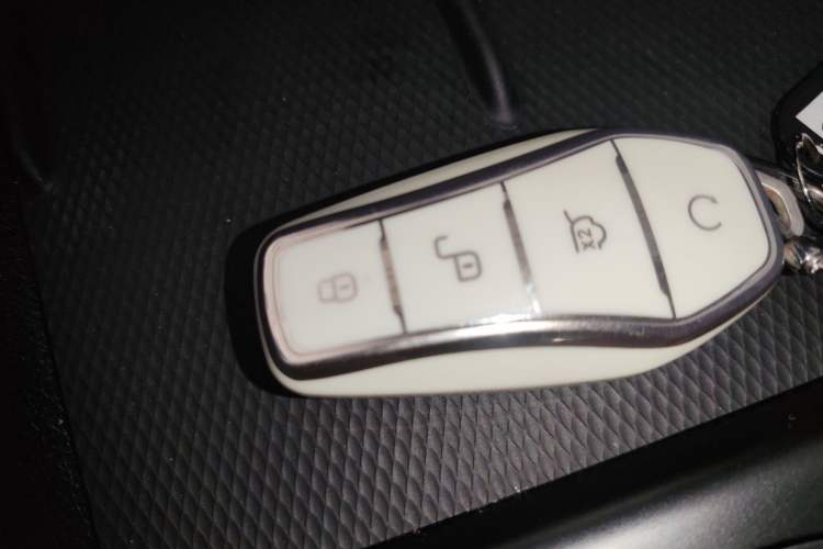 Used BYD Seal 05 DM-i 2025 DM-i Smart Drive 55KM Luxury Model Vehicle Key