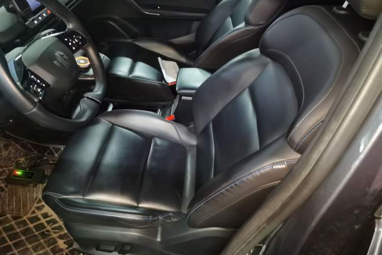 Used MG 4 EV 2022 425 km Luxury Edition
