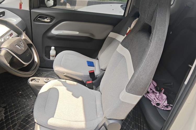 Used Wuling Hongguang MINIEV 2021 Macaron Premium Model – Lithium Iron Phosphate