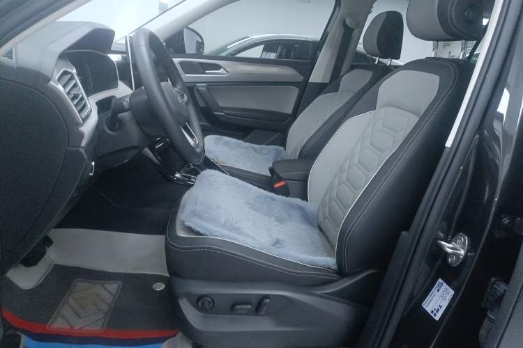 Used Volkswagen Tayron 2024 380TSI Four-Wheel Drive R-Line High-Energy Version
