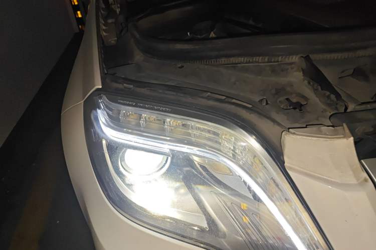 Used Mercedes-Benz GLK-Class 2013 Facelift GLK 300 4MATIC Luxury Edition