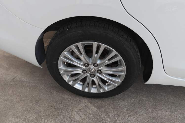 Used Buick GT 2017 15N Automatic Elite Version