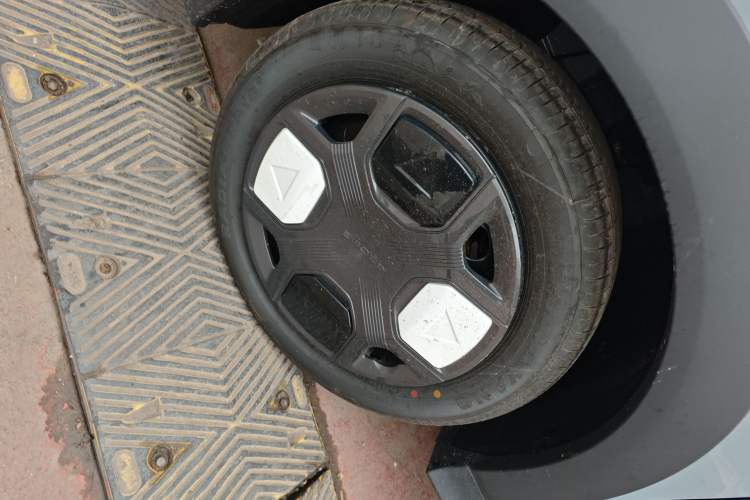 Used Geely Galaxy Panda 2025 210km Panda Kart