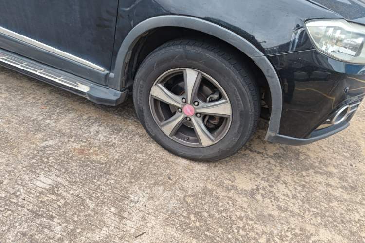 Used Haval H6 2014 Sports Edition 2.4L Automatic Prestige Model Right Front Wheel Hub