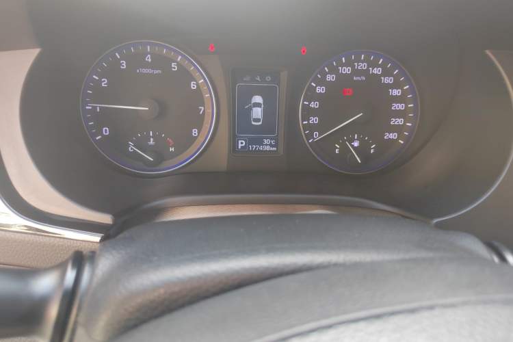 Used Hyundai Mistra 2014 1.8L Automatic Smart GLS