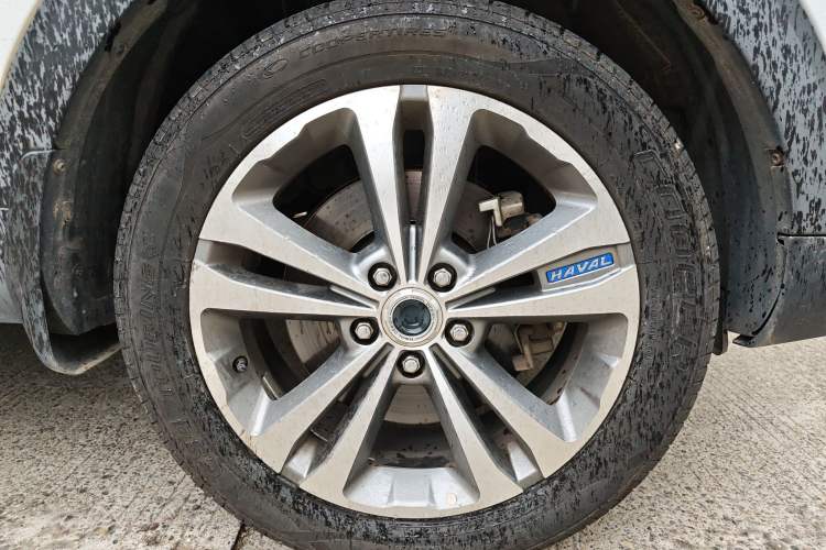 Used Haval H2s 2017 Blue Label 1.5T Dual-Clutch Luxury Model
